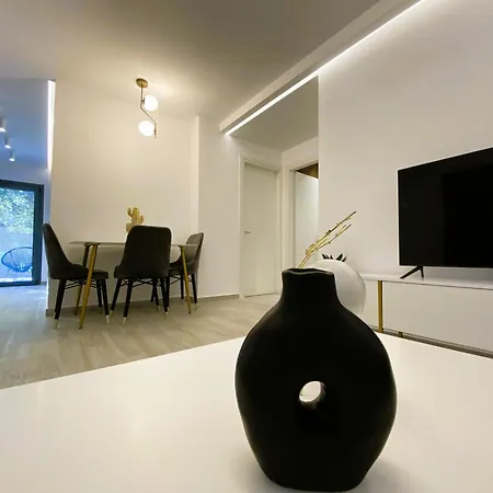 Platinum River Apartments Potamós Esterno foto
